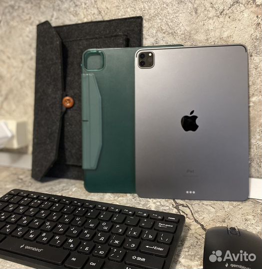 Apple iPad Pro (2021) 11