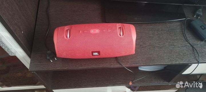 Колонка jbl extreme 2