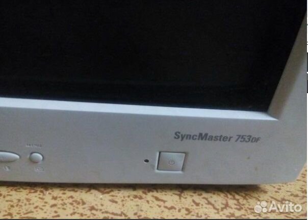 Продаю Монитор samsung syncmaster 753DF, в отлично