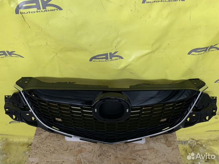 Решетка радиатора Mazda CX5 2012+ новый. Передняя