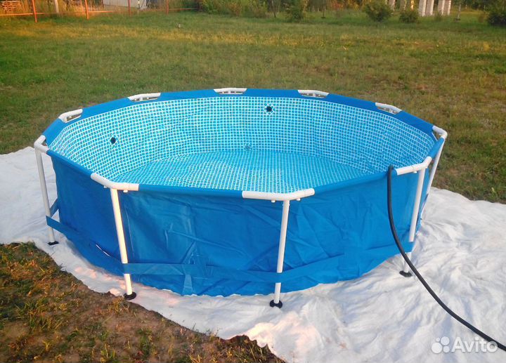 Каркасный бассейн Intex