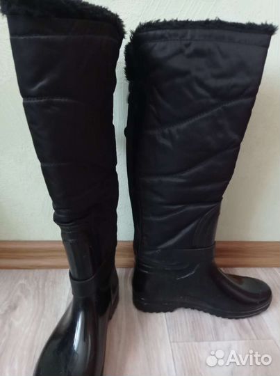 Резиновые сапоги