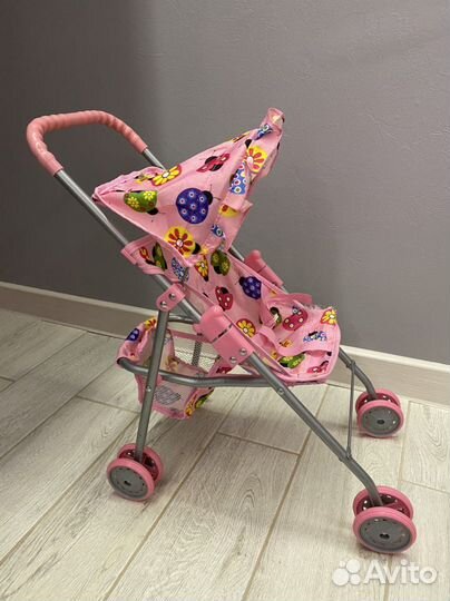 Коляска кукольная