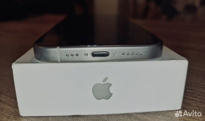 iPhone 15 Pro, 128 ГБ