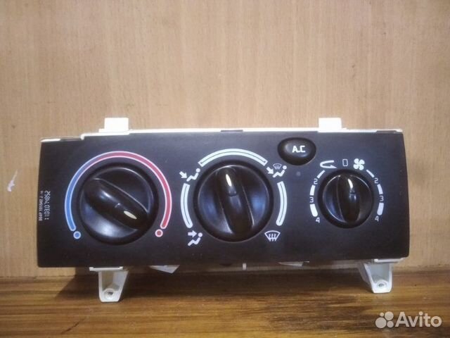 Блок управления отопителем Renault Megane 1 седан