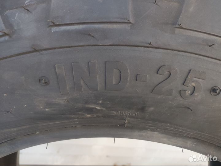 Шины для экскаватора погрузчика 16.9-28 Petlas