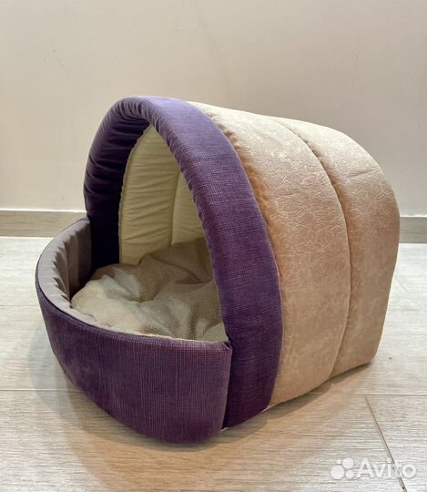 Лежанка-домик для собак и кошек