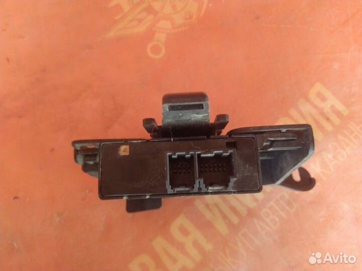 Блок комфорта Opel Astra J GTS GTC