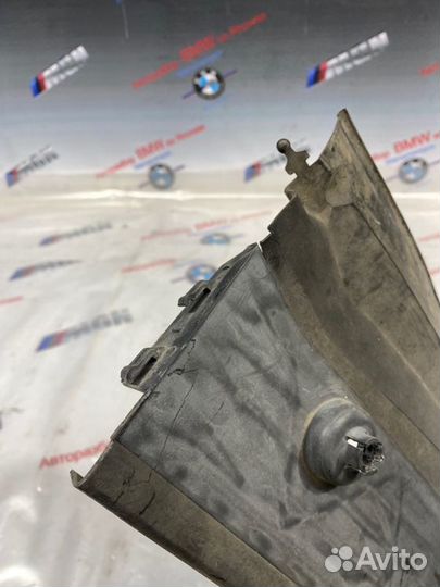 Воздуховод радиатора Bmw 5 E60 N52B25 2008