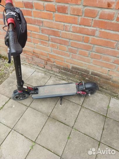 Электросамокат Kugoo x1