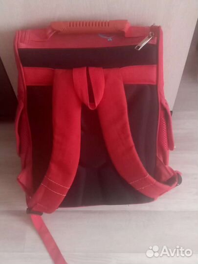 Портфель школьный для девочки