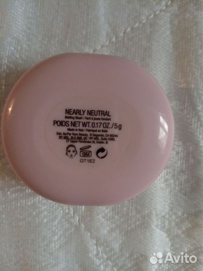 Кремовые румяна rare beauty