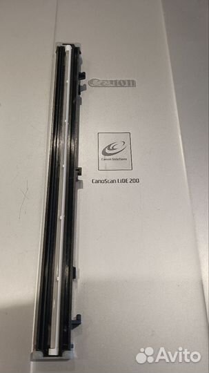 Сканирующая линейка canoscan lide 200
