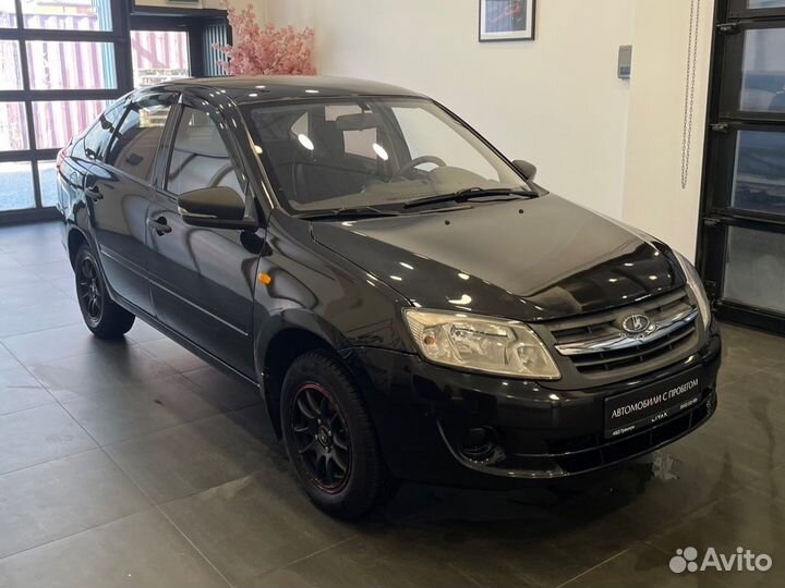 LADA Granta 1.6 МТ, 2015, 106 853 км