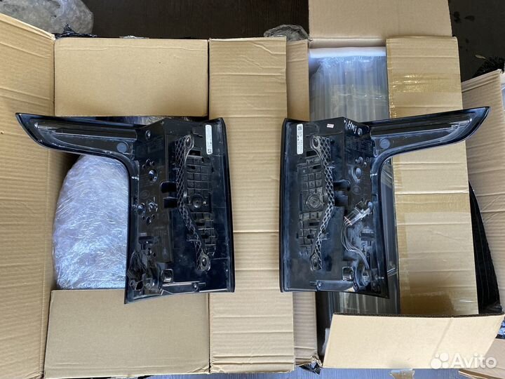 Range Rover Vouge 4 Оригинал задний фонари