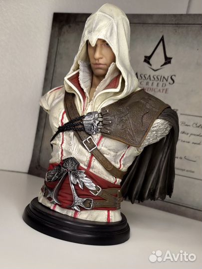 Бюст Ezio