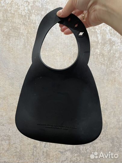 Нагрудник силиконовый