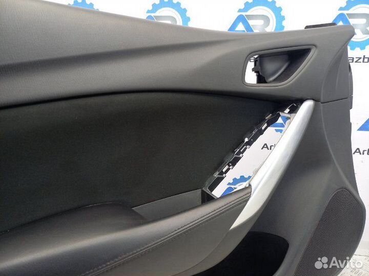 Обшивка двери Mazda Mazda 6 GJ 2.2 SH. дизель 2015