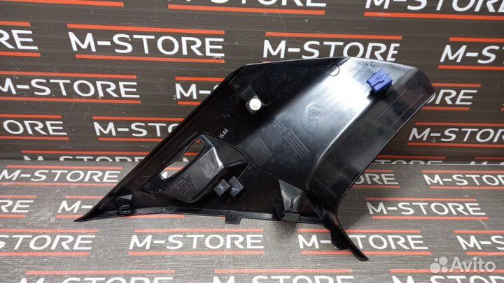 Накладка стойки кузова задняя правая Bmw X5 E70