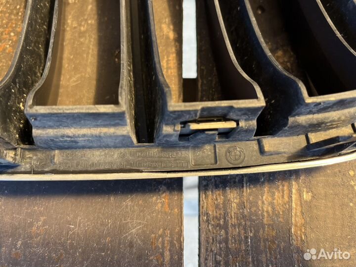 Решетка радиатора BMW f25 ноздри оригинал