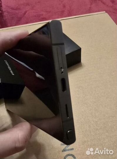 Samsung Galaxy S24 Ultra, 12/256 ГБ