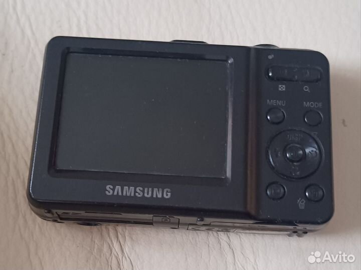 Цифровой фотоаппарат Samsung ES9