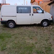 Volkswagen Transporter 1.9 MT, 2000, 405 000 км, с пробегом, цена 900 000 руб.