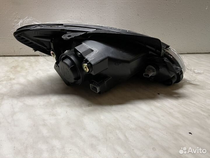 Фара hyundai getz левая