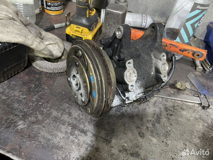 Компрессор кондиционера rd28