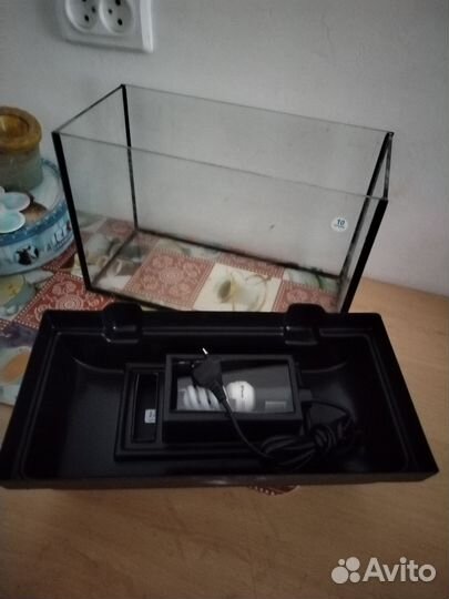 Аквариум 10 л с подсветкой и крышкой