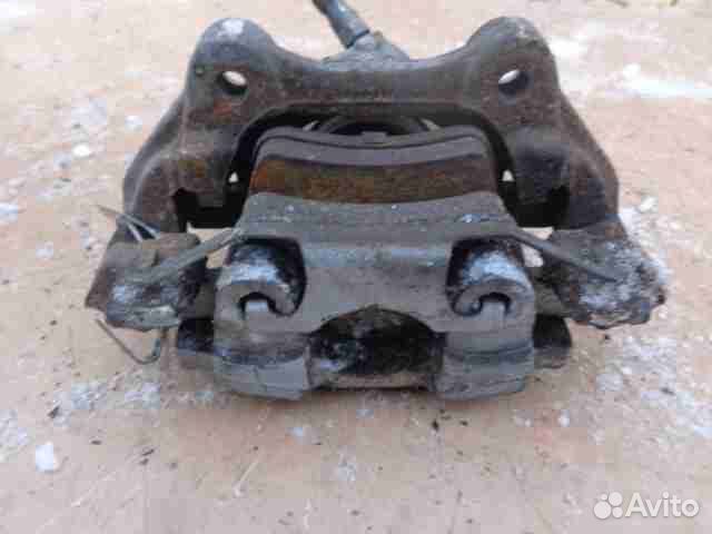 Суппорт задний левый Mercedes R-klasse W251