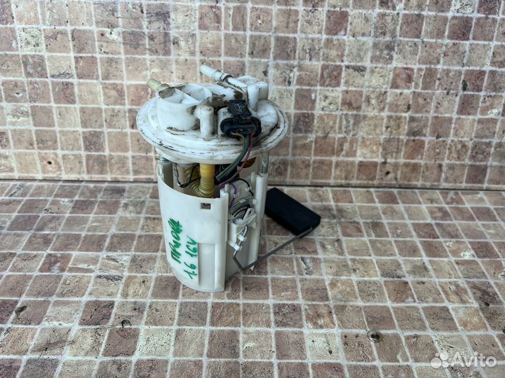 Топливный насос LADA Priora
