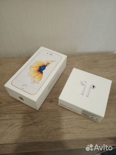 Коробки для iPhone 6S и Earpods