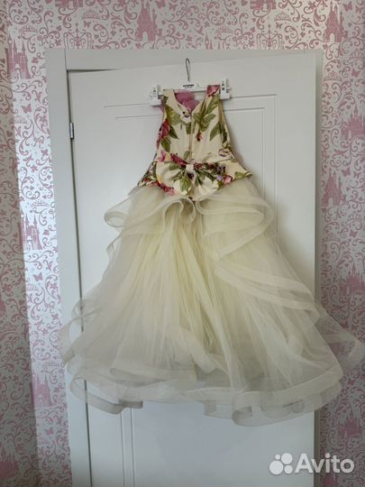 Платье нарядное для девочки