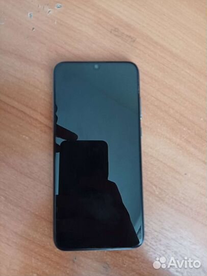 Телефон Huawei