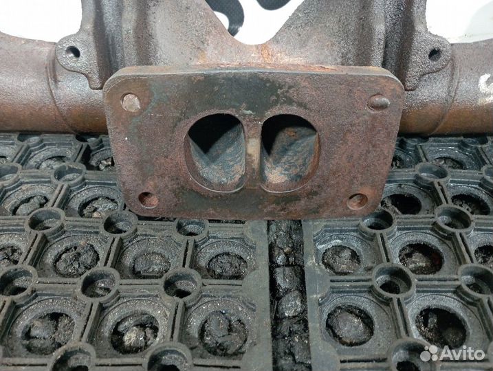 Коллектор выпускной 2017г