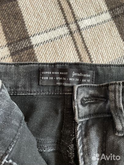 Джинсы stradivarius 38
