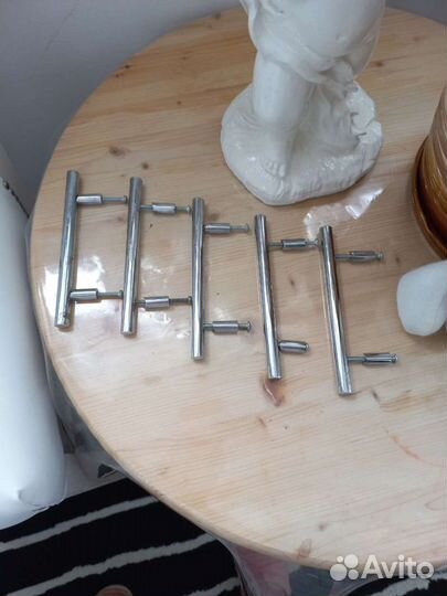 Мебельные ручки