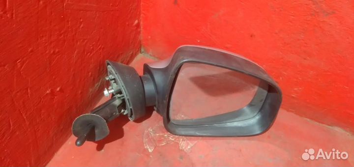 Сандеро зеркало правое механическое Sandero 1