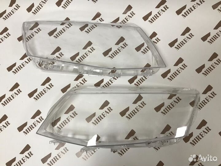 Стекло фары левое/правое Skoda Octavia 2013-2017