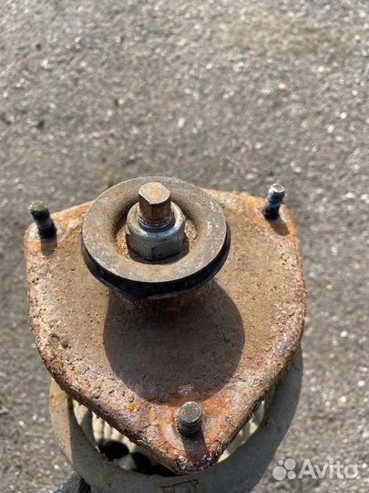 Амортизатор передний правый в сборе LADA Kalina