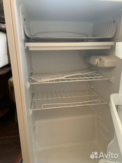 Холодильник dexp