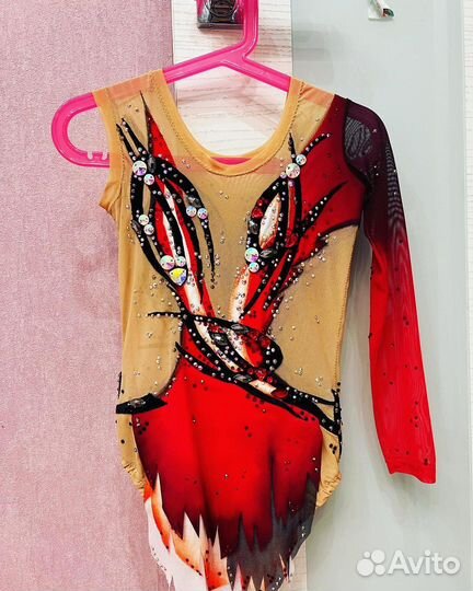 Купальник для художественной гимнастики