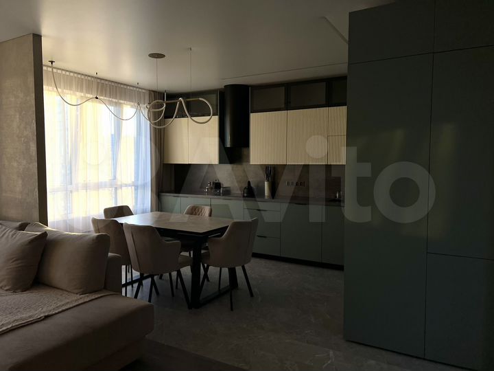 2-к. квартира, 58 м², 9/9 эт.