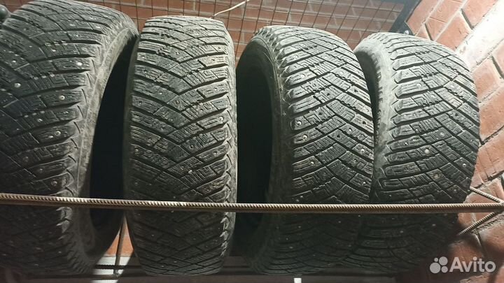 Goodyear Ultragrip Ice Arctic 225/65 R17 102T