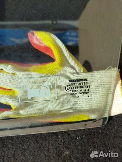 Стекло переднее левое Honda Civic 5D 2006