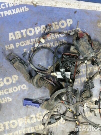 Проводка салона Opel Astra H универсал Z16XER 2012