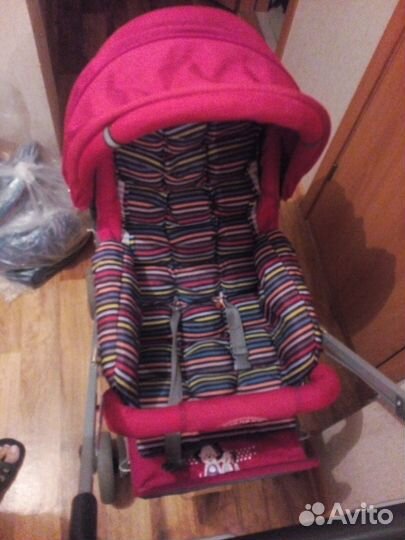 Продам детскую прогулочную коляску