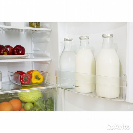 Холодильник Indesit BIN18A1DIF Новый