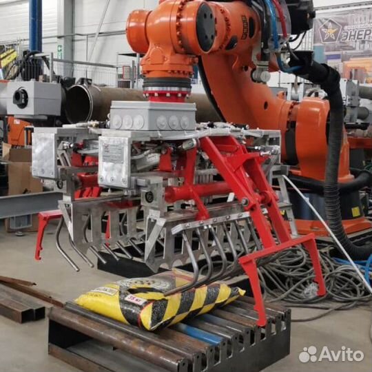 Клещевой захват Км13Су-50-4-100-5-31